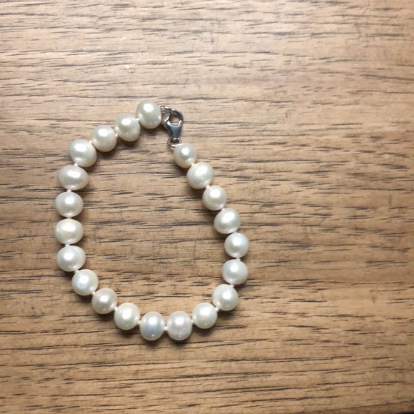 New, Never Worn Sterling Silver Cultured Pearls - Picture 3 of 5